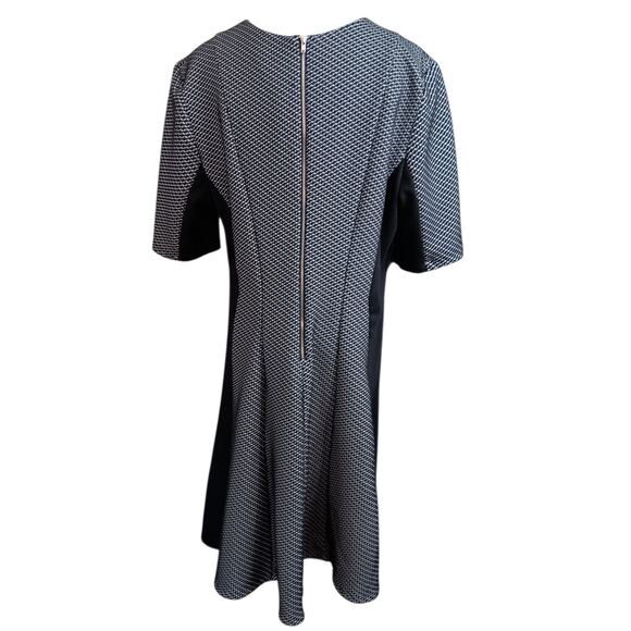 Liz Claiborne‎ Flattering Gored Midi Dress Plus 16 Panels Short Sleeves Career - Picture 11 of 11